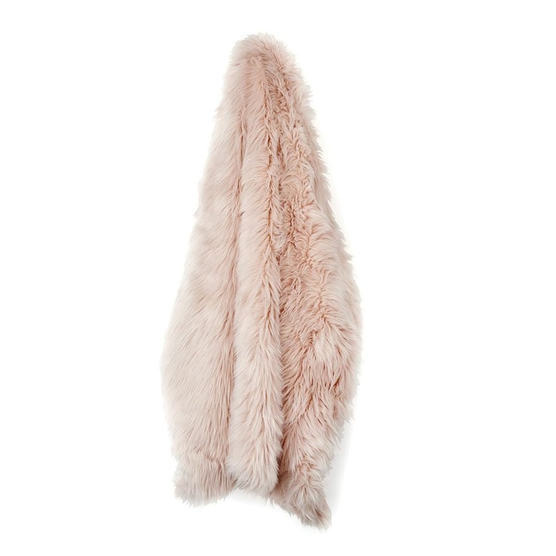 Alpine Fur Dusty Pink Throw