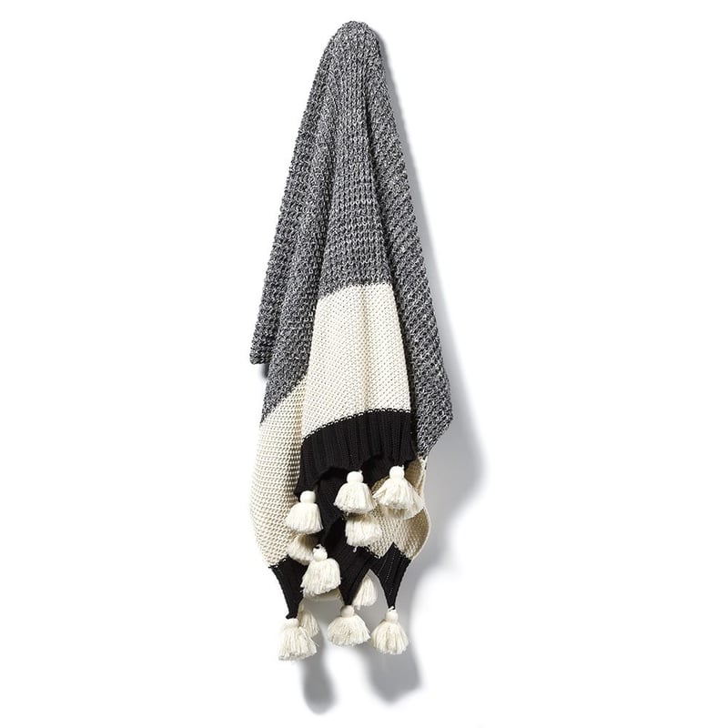 Helsinki Black and Cream Throw