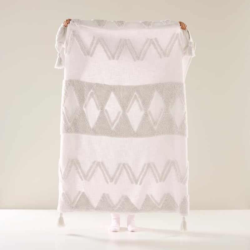 Skyler White Tufted Throw