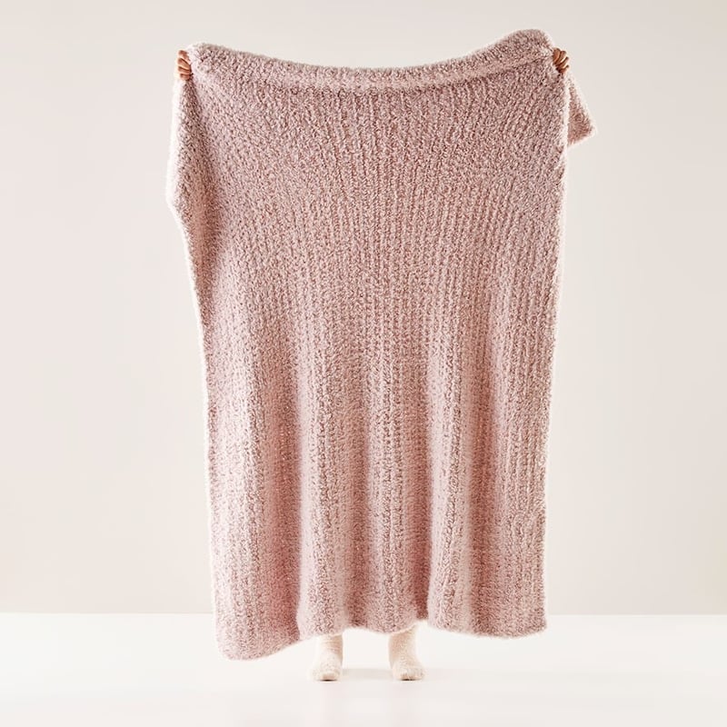 Munich Blush Feather Yarn Throw