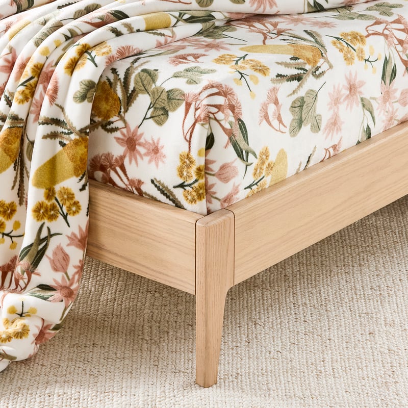 Sherpa Banksia Blanket