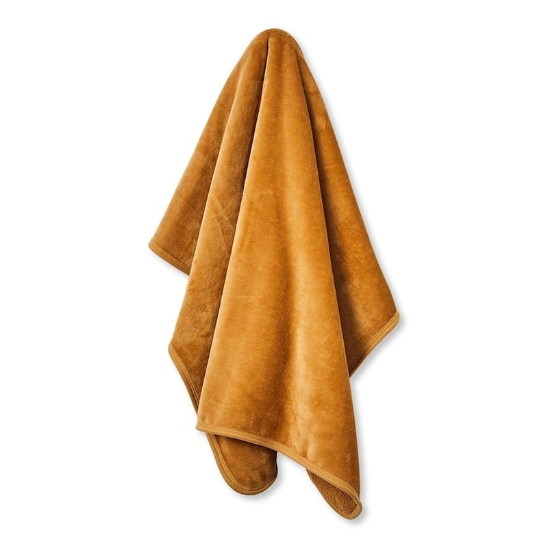 Sherpa Mustard Throw