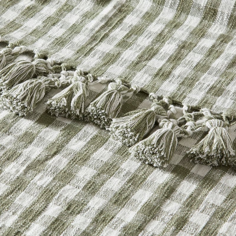 Zola Forest & White Throw