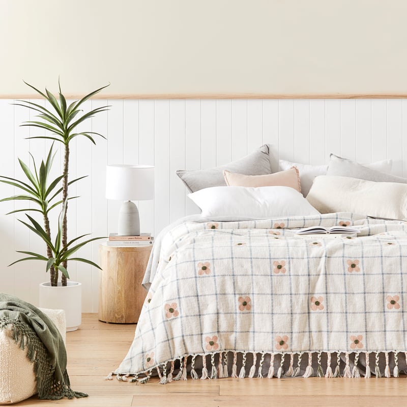 Daisy  White & Pink Check Blanket
