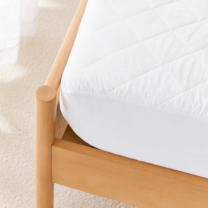 Quilted Waterproof Mattress Protector