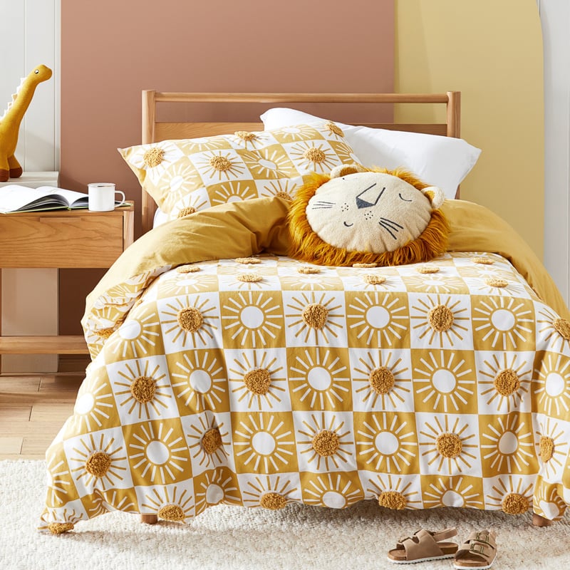Sonny Tufted Sunshine Quilt Cover