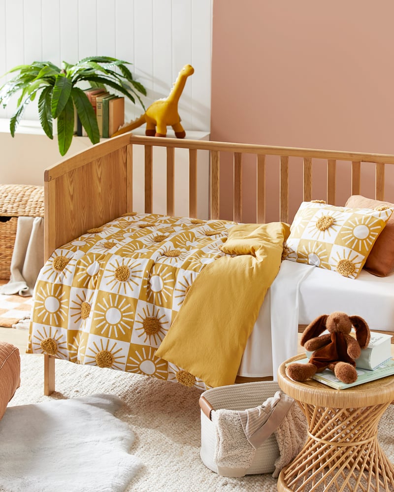 Sonny Tufted Sunshine Quilt Cover