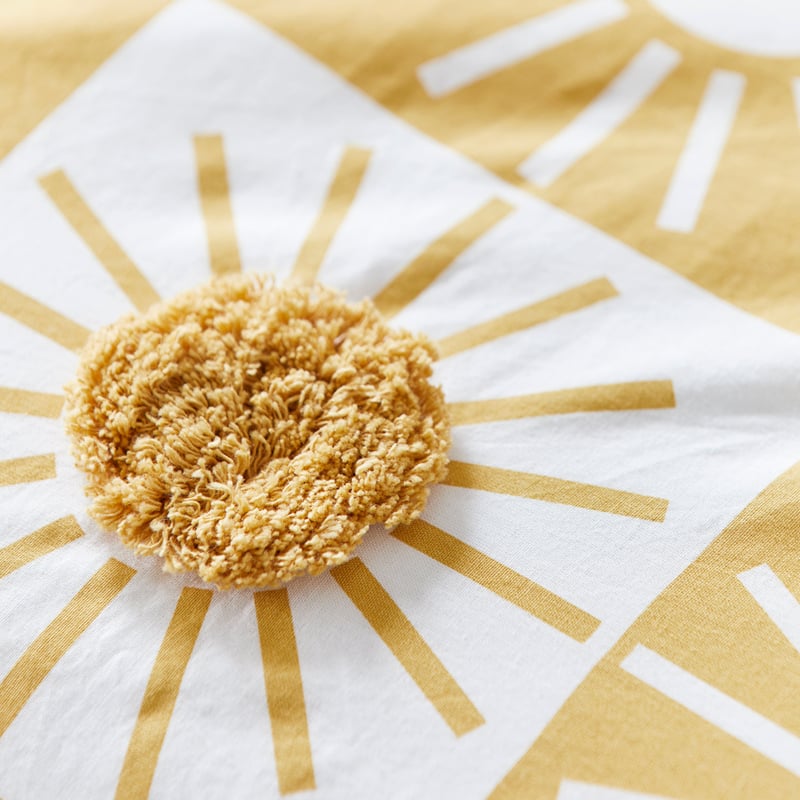 Sonny Tufted Sunshine Quilt Cover