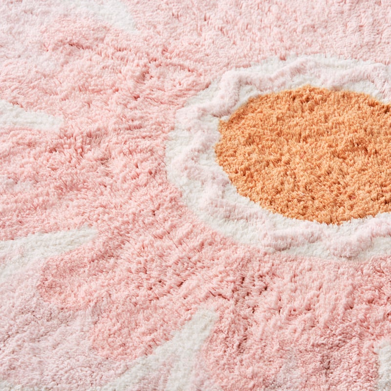 Leena Pretty Flower Round Designer Rug Collection