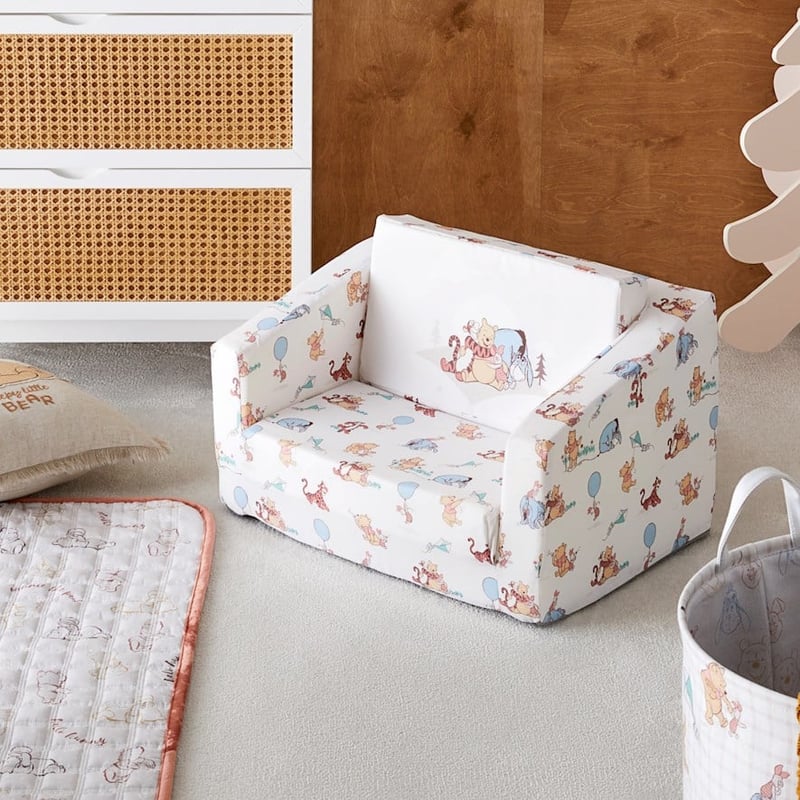 Winnie The Pooh & Friends Flip Out Sofa