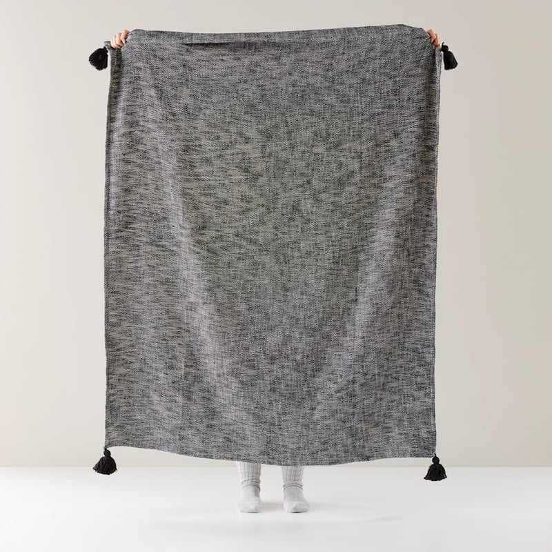 Jaya Black & Natural Throw