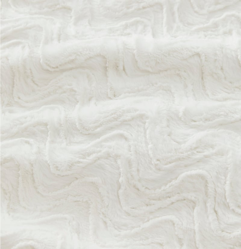 Wave Natural Fur Quilt Cover Set