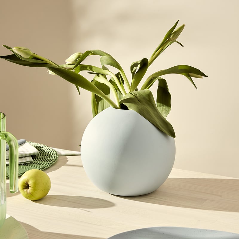 Giglio Blue Vase