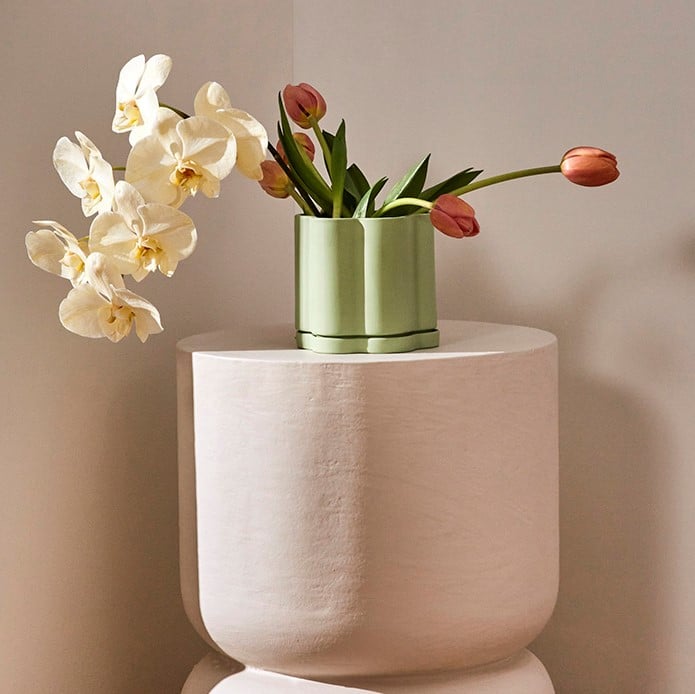 Flower Soft Green Pot & Saucer