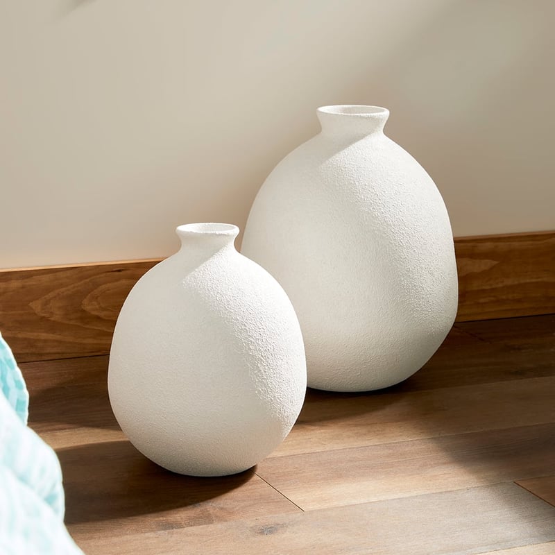 Otto Off White Vase