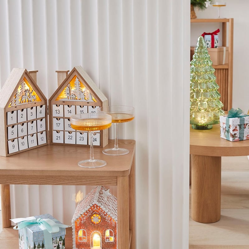 Festive Scene Natural Advent Calendar