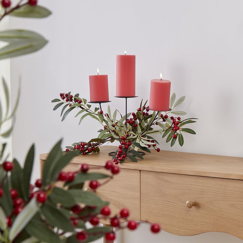 Berry Leaf Red & Green Luxe Candle Holder