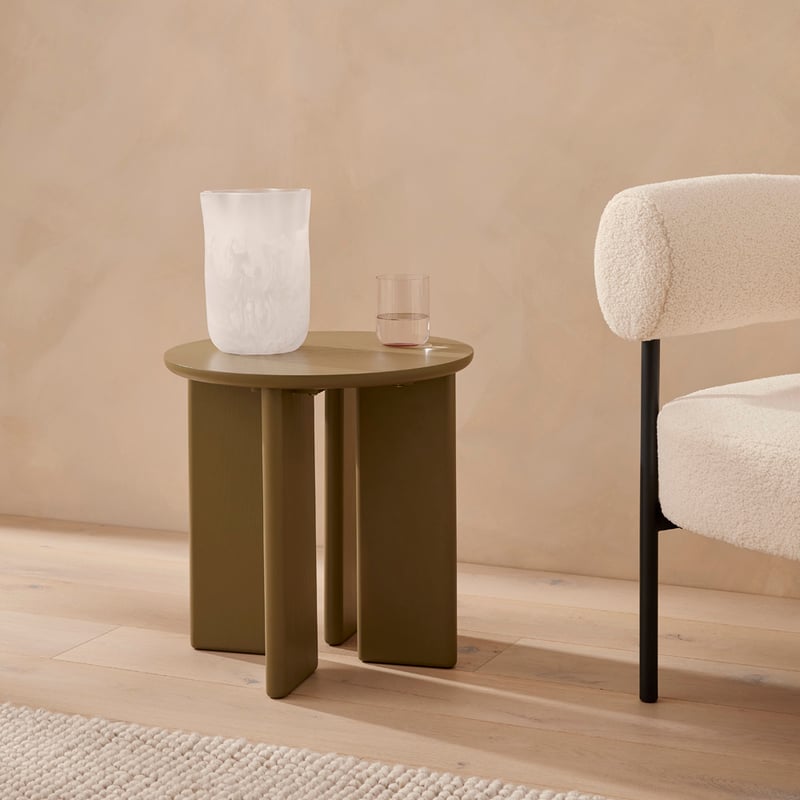 Dahlia White Resin Vase