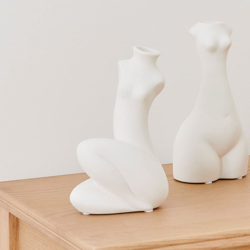 Sitting Body Vase White