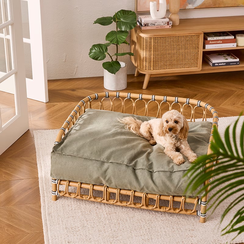 Belgian Forest Linen Pet Bed