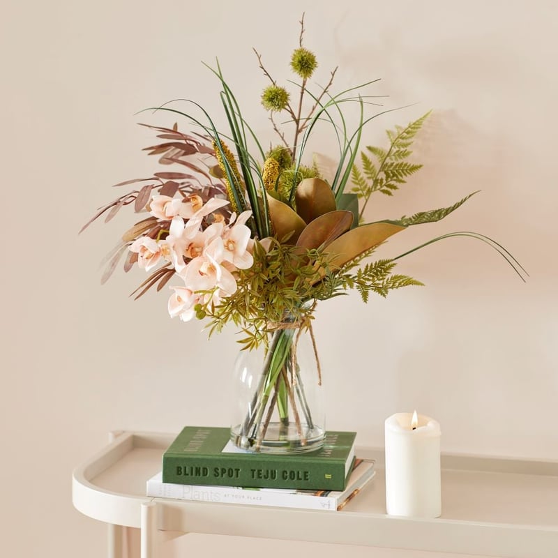 Fleur dans l'eau Cymbidium and Magnolia