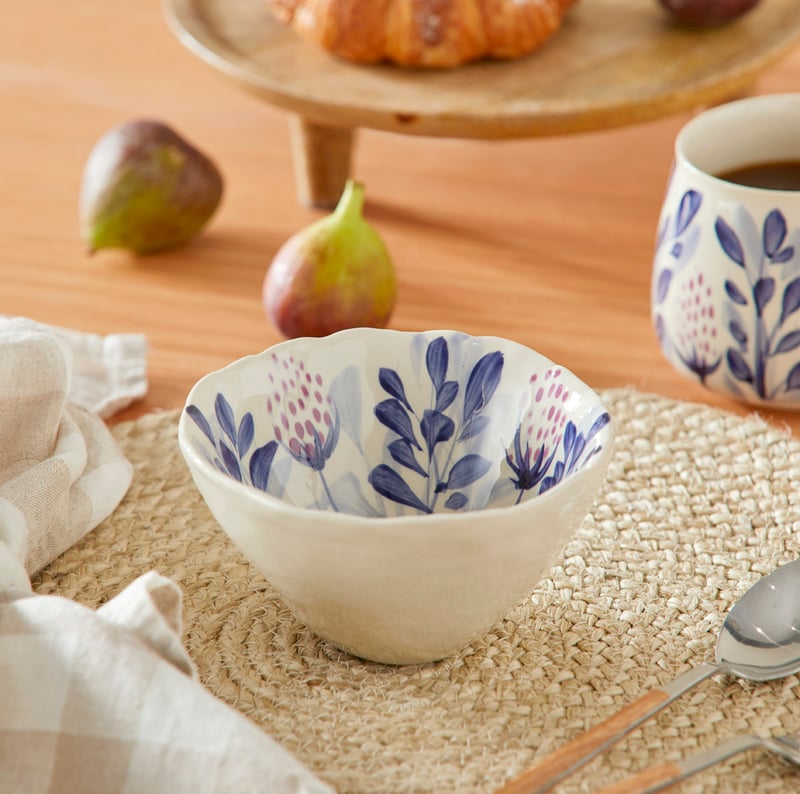 La Fleur Blue Leaves Servingware