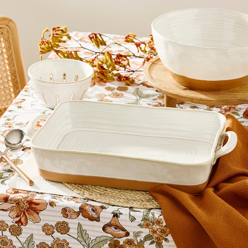 Boston Cream Rectangle Baking Dish