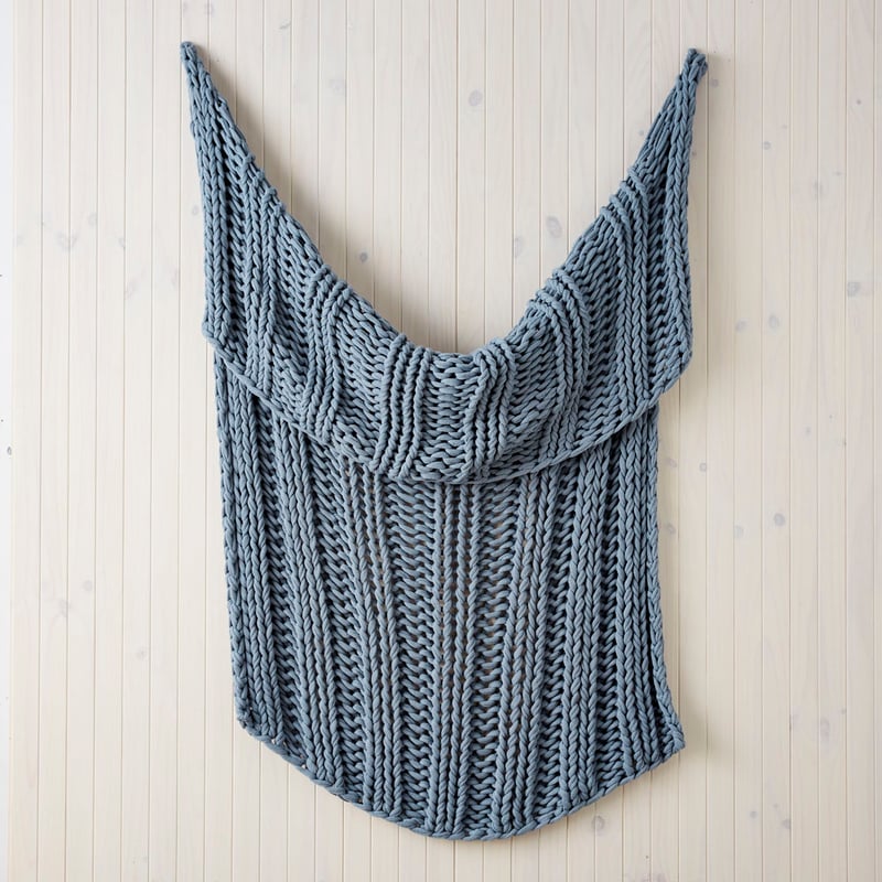 Newport Ashley Blue Chunky Knit Throw