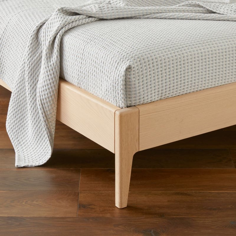 European Collection Turkish Cotton Natural & Seabreeze Waffle Blanket