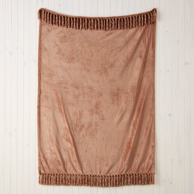 Aspen Hazelnut Fleece Tassel Throw