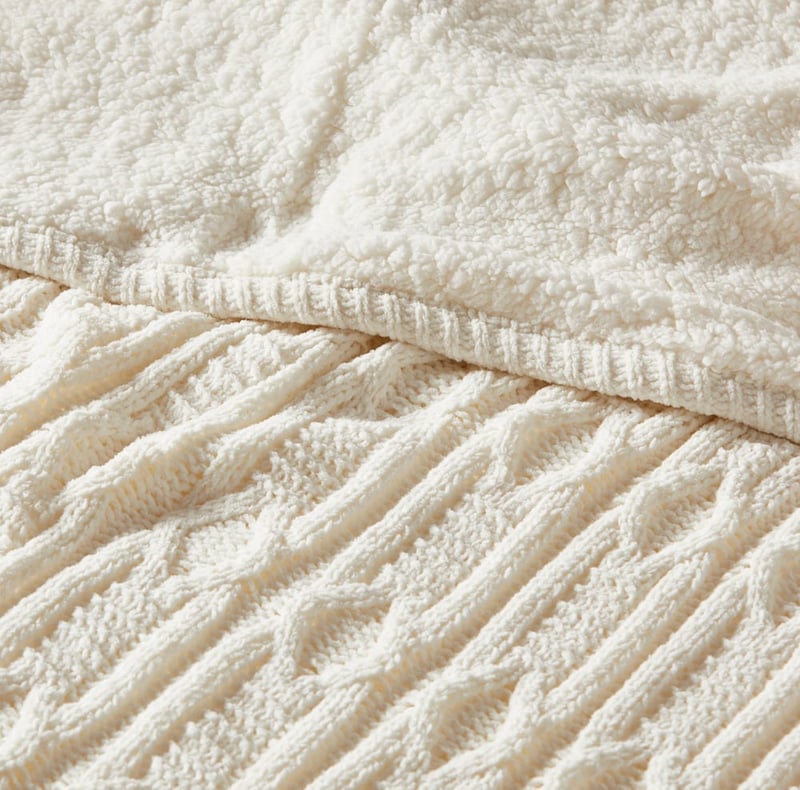  Quebec Throw White