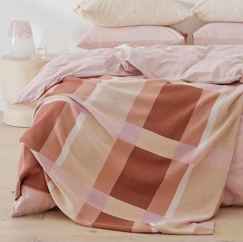 Retreat Brown Check Knitted Throw