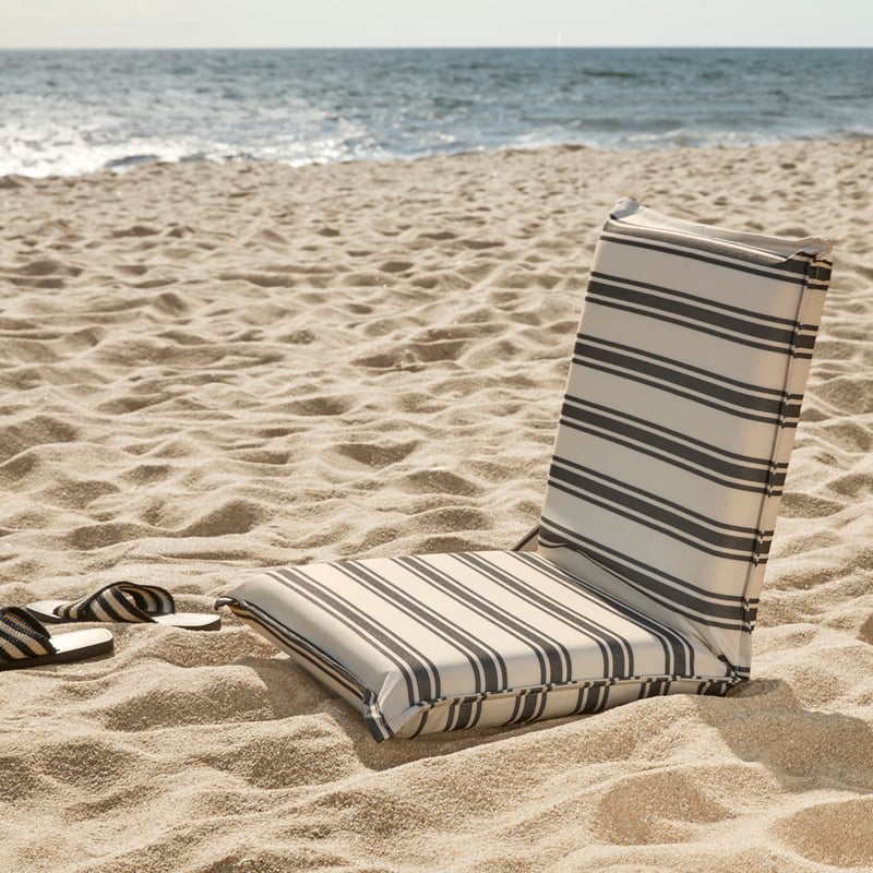 Black Stripe Padded Canvas Beach Chair