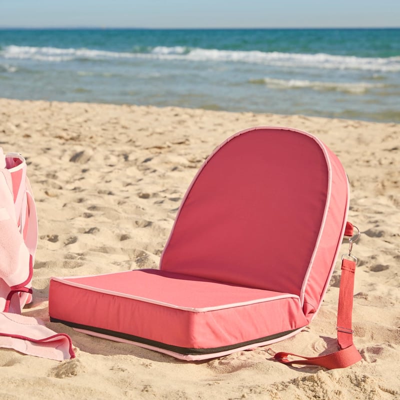 Strawberry Padded Canvas Beach Chair
