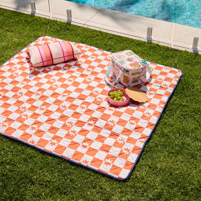 Star Check Large Picnic Rug