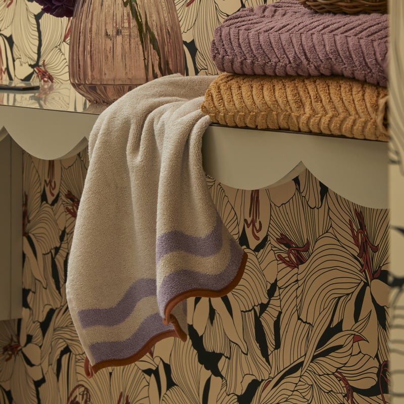Harriet Lilac Scallop Towel Range