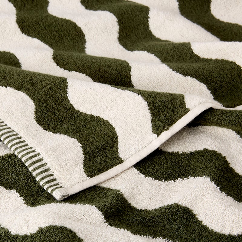 Wave Spinach Towel Range