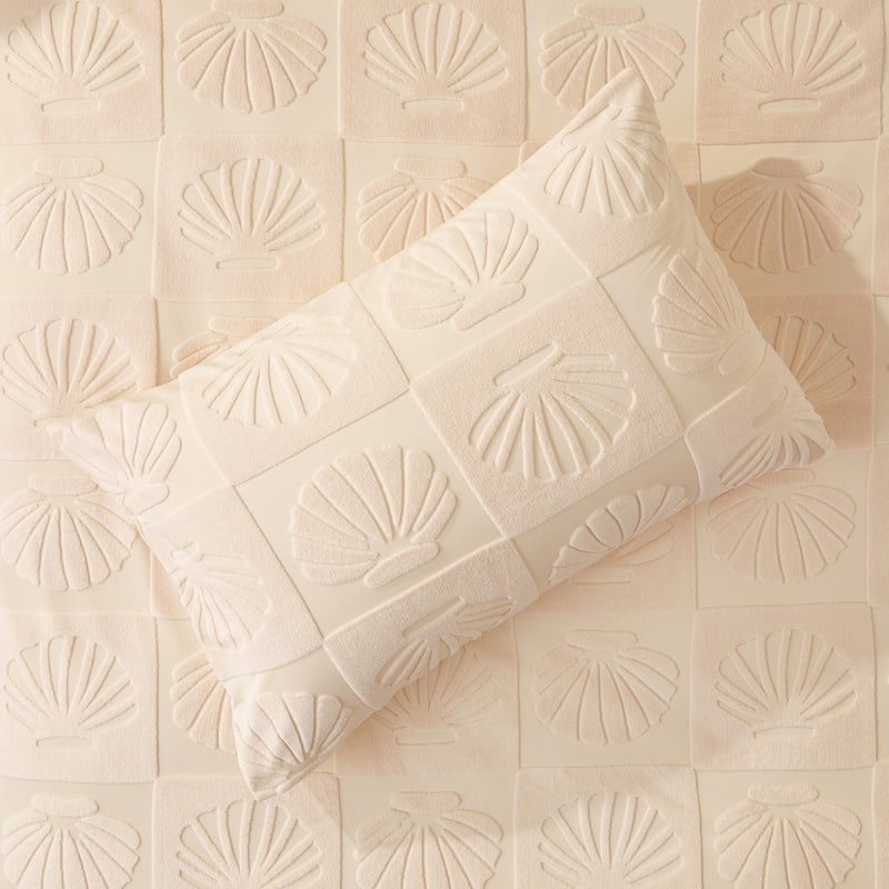 Shells Natural Tufted Quilt Cover Set