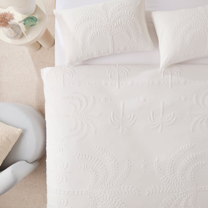 Palm Beach White Tufted Quilt Cover Set