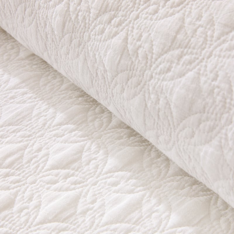 Lillian White Quilted Quilt Cover Separates
