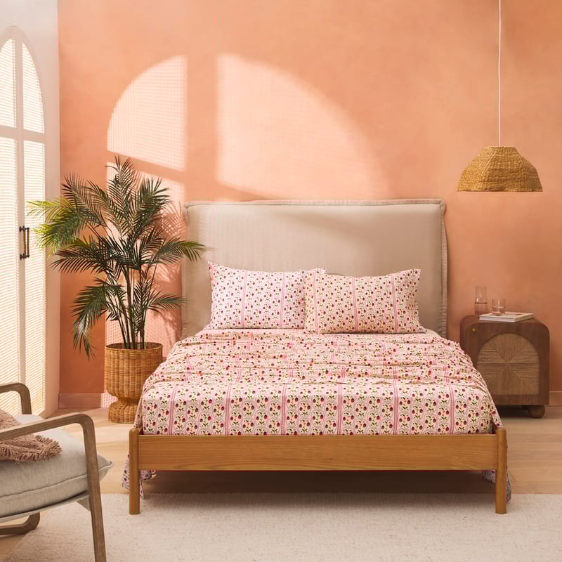 Frida Floral Boysenberry Sheet Set