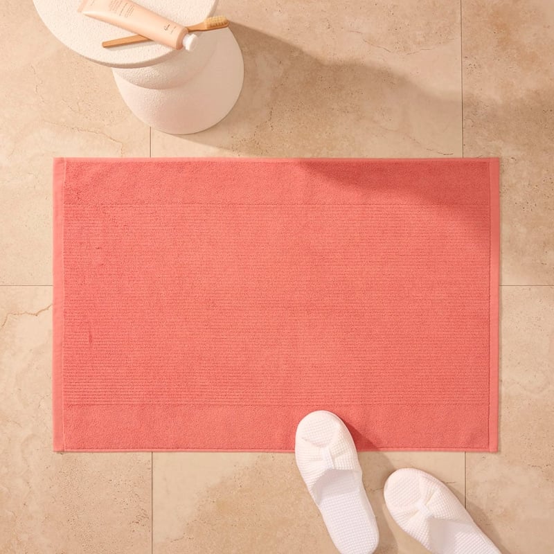 Flinders Strawberry Bath Mat