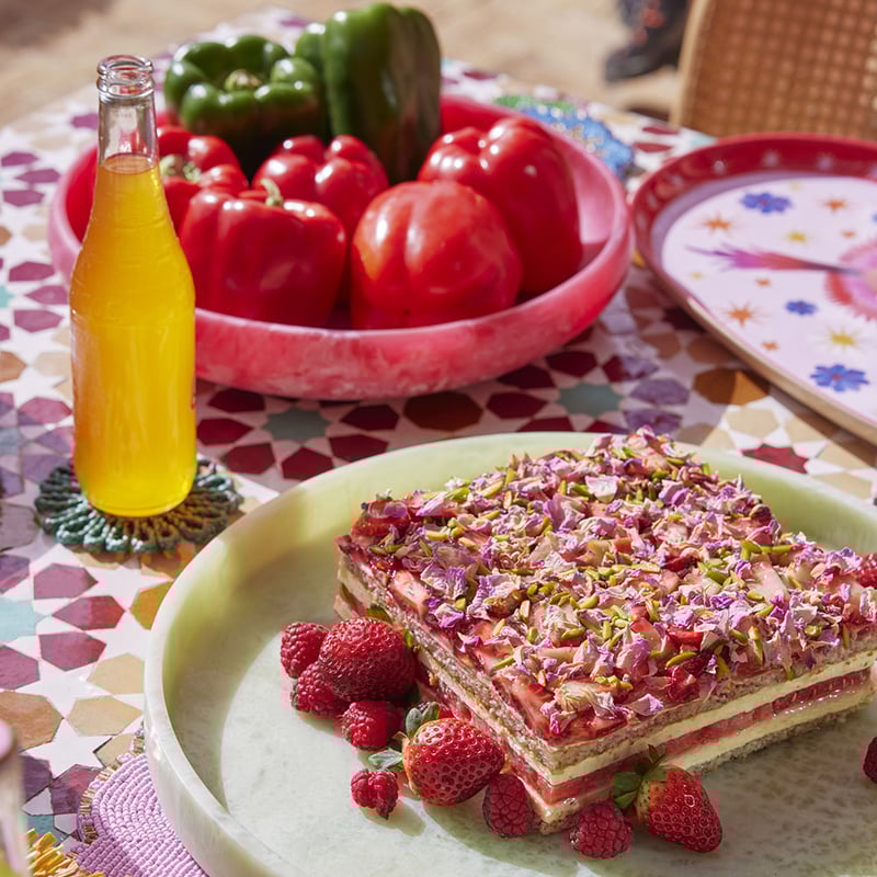 Calypso Matte Green Scalloped Resin Board