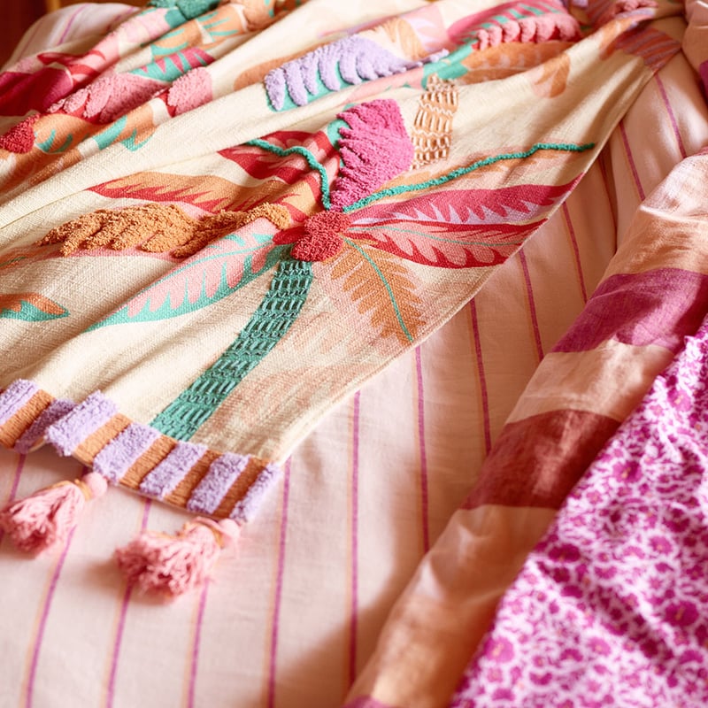 Fiesta Palm Brown & Pink Tufted Throw