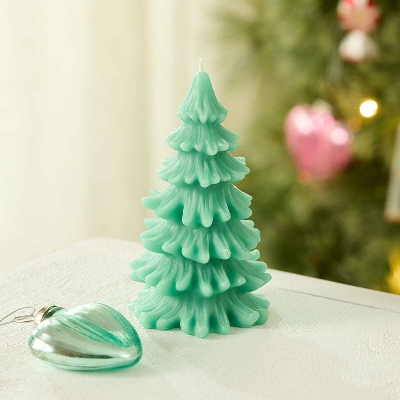 Christmas Tree Green Pillar Candle 262g