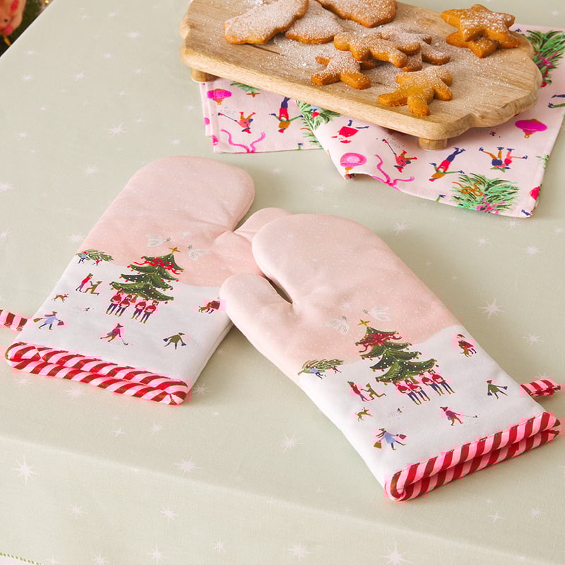 Christmas Merry & Bright Oven Mitts Pack of 2