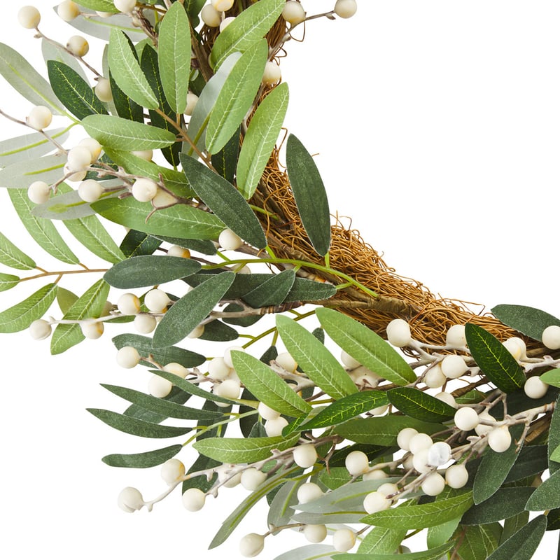 Berry Leaf White & Green Wreath