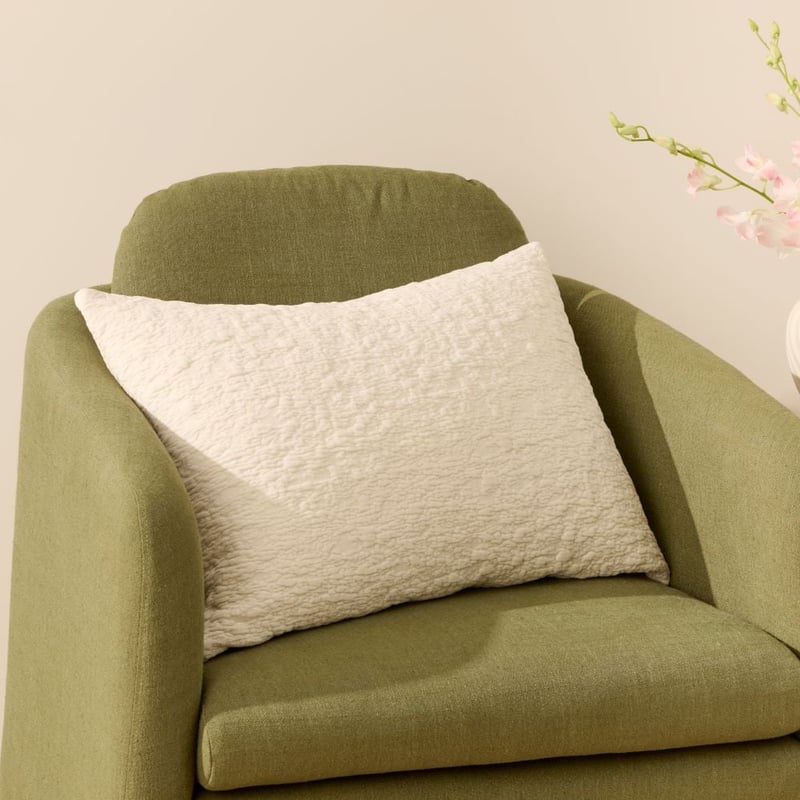 Elly Cream Cushion