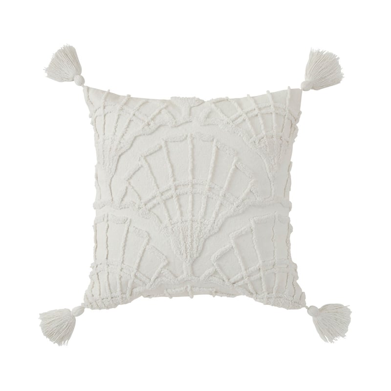 Clamshell White Tufted Cushion