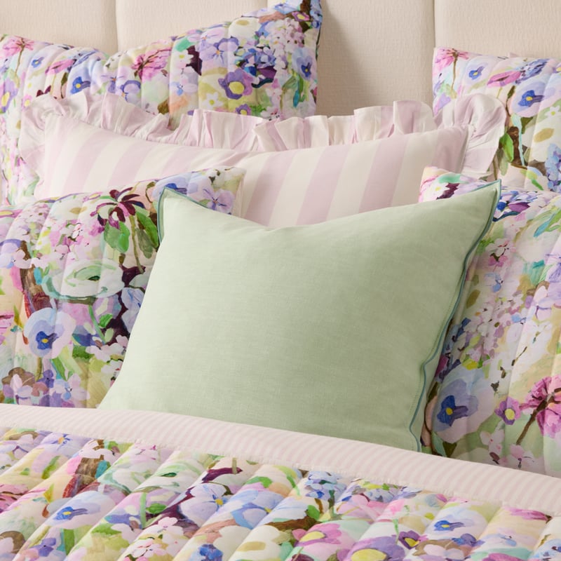 Lilford Green Linen Cushion